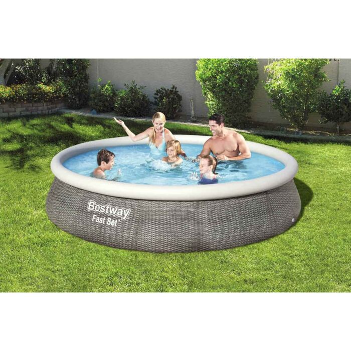 Conjunto de Piscina Insuflável Redonda Bestway® Fast Set™ de 3,96 m x 84 cm