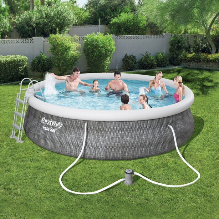 Conjunto de Piscina Insuflável Redonda Bestway® Fast Set™ de 4,57m X 107 cm