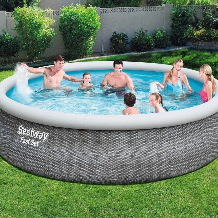 Conjunto de Piscina Insuflável Redonda Bestway® Fast Set™ de 4,57m X 107 cm