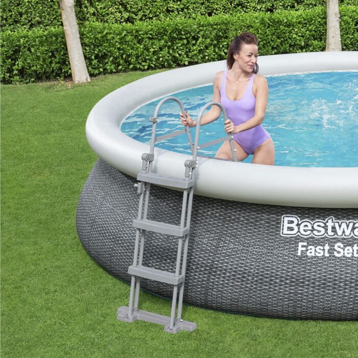 Conjunto de Piscina Insuflável Redonda Bestway® Fast Set™ de 4,57m X 107 cm