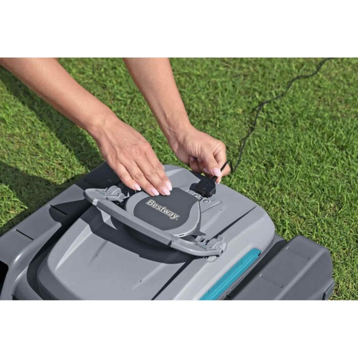 Limpa-fundos aspirador e skimmer automático AquaTronix Pro G300